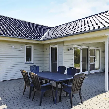 Three-bedroom Holiday In 4 Ansager